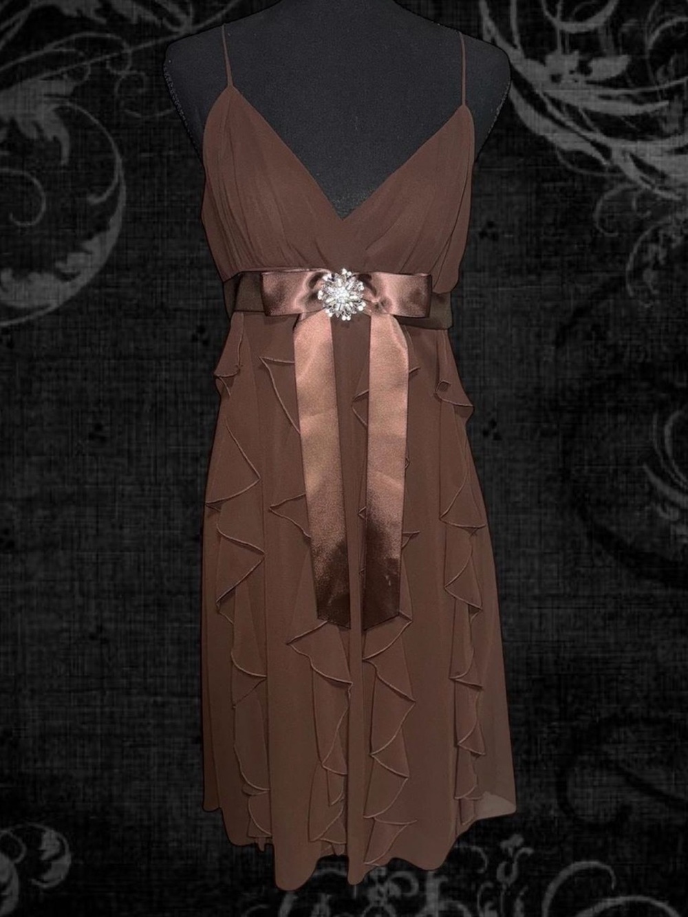 Vintage Scarlet Nite Brown Ruffle-Belt Dress